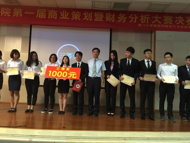 ed38a3d4-8686-4025-8d18-95d9a1664293.jpg