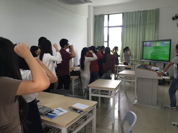 2016101618203115.jpg